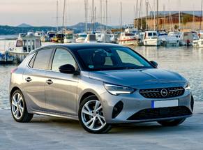 Alquilar un Opel Corsa New en Zalau