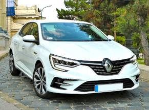 Louer une Renault Megane Sedan facelift à Timisoara