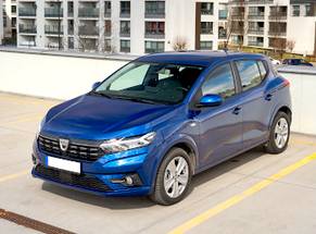 Alquilar un Dacia  Sandero en Tarnaveni