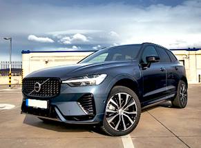 Alquilar un Volvo XC60 Facelift en Deva