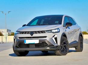 Noleggia un Renault Symbioz hybrid a Sibiu Aeroporto