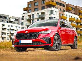 Mieten Sie ein Skoda Scala facelift in Flughafen Bukarest Otopeni