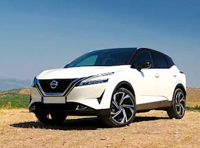 Rent a Nissan Qashqai in Suceava