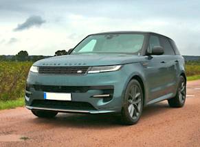 Alquilar un Range Rover Sport New Plug In Hybrid en Bucarest Aeropuerto Baneasa
